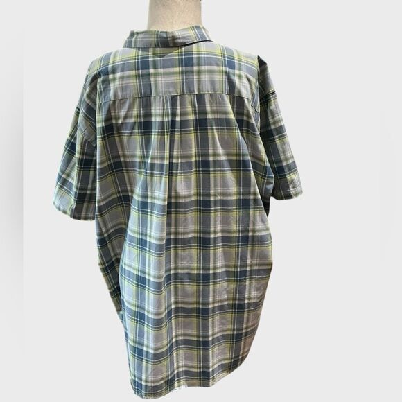 Patagonia Casual Button Down Short Sleeved Shirt - Picture 5 of 7